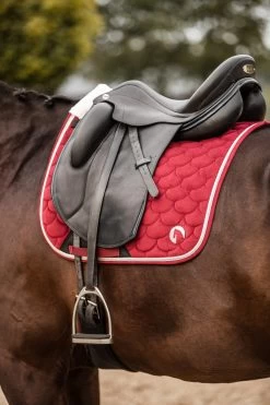 Horze Geneva Dressurschabracke Mit Kunstfell 24 Horze Geneva Dressurschabracke Mit Kunstfell -Reitsportbedarf 17436 MWRE 4