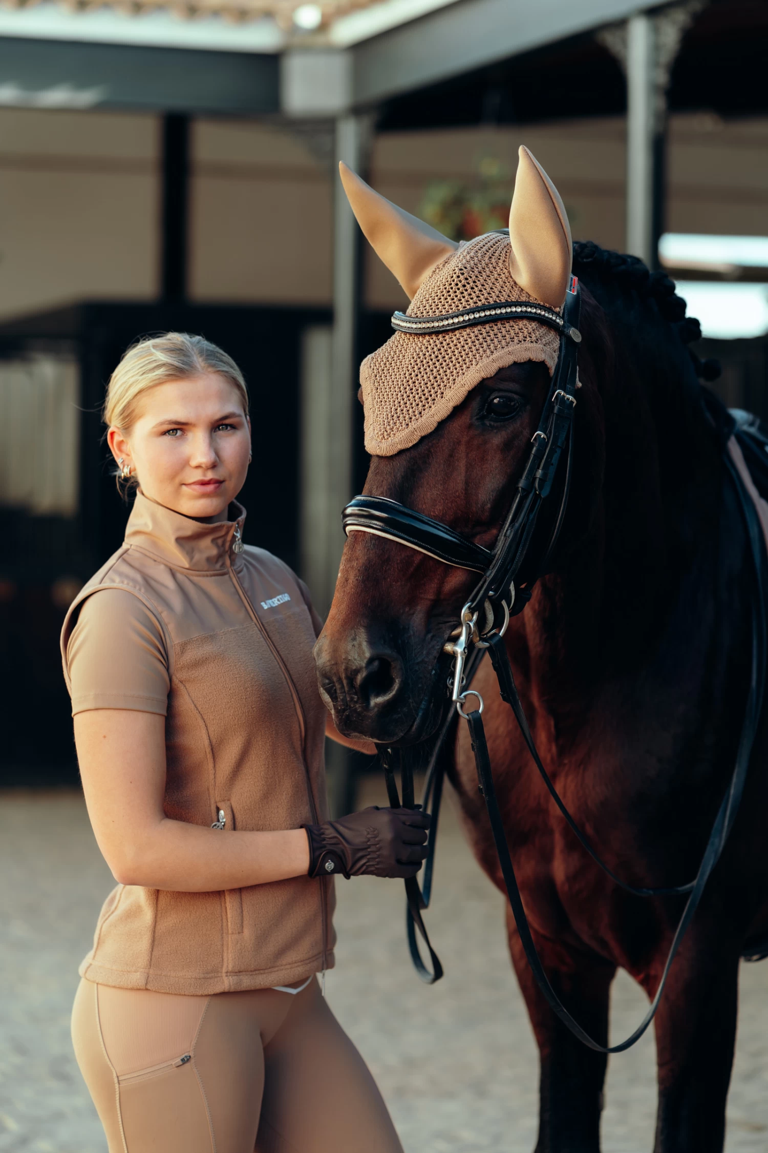 B Vertigo Laurel Fliegenhaube 10 B Vertigo Laurel Fliegenhaube – Bild 8