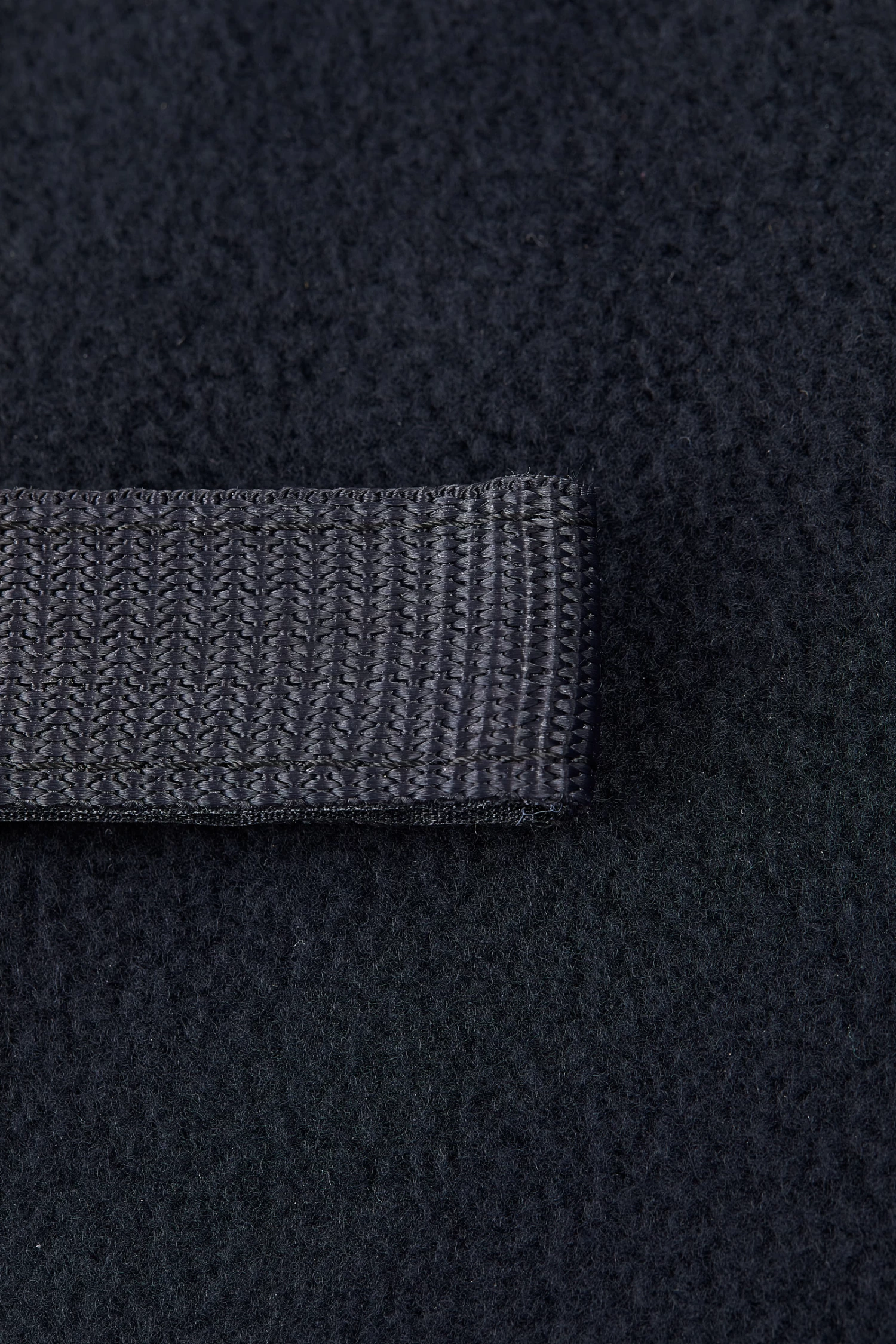 Horze Noir Fleece Ausreitdecke 10 Horze Noir Fleece Ausreitdecke – Bild 8