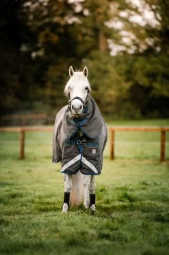 Horseware Rhino Hexstop Vari-Layer Weidedecke, 250g 12 Horseware Rhino Hexstop Vari-Layer Weidedecke, 250g -Reitsportbedarf 340958 G IDB 3