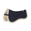 Eskadron Platinum 22 Softshell FauxFur Sattelpad 1 Eskadron Platinum 22 Softshell FauxFur Sattelpad -Reitsportbedarf 341113 DB 1