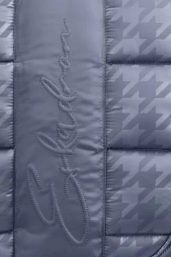 Eskadron Essence 22/23 Big Square Glossy Dressurschabracke 19 Eskadron Essence 22/23 Big Square Glossy Dressurschabracke -Reitsportbedarf 342542 DLB 2